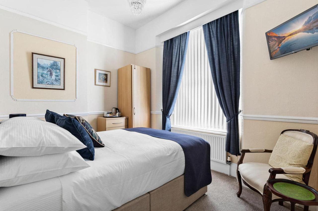 Bed and Breakfast Melba House (Adults Only) à Torquay Extérieur photo