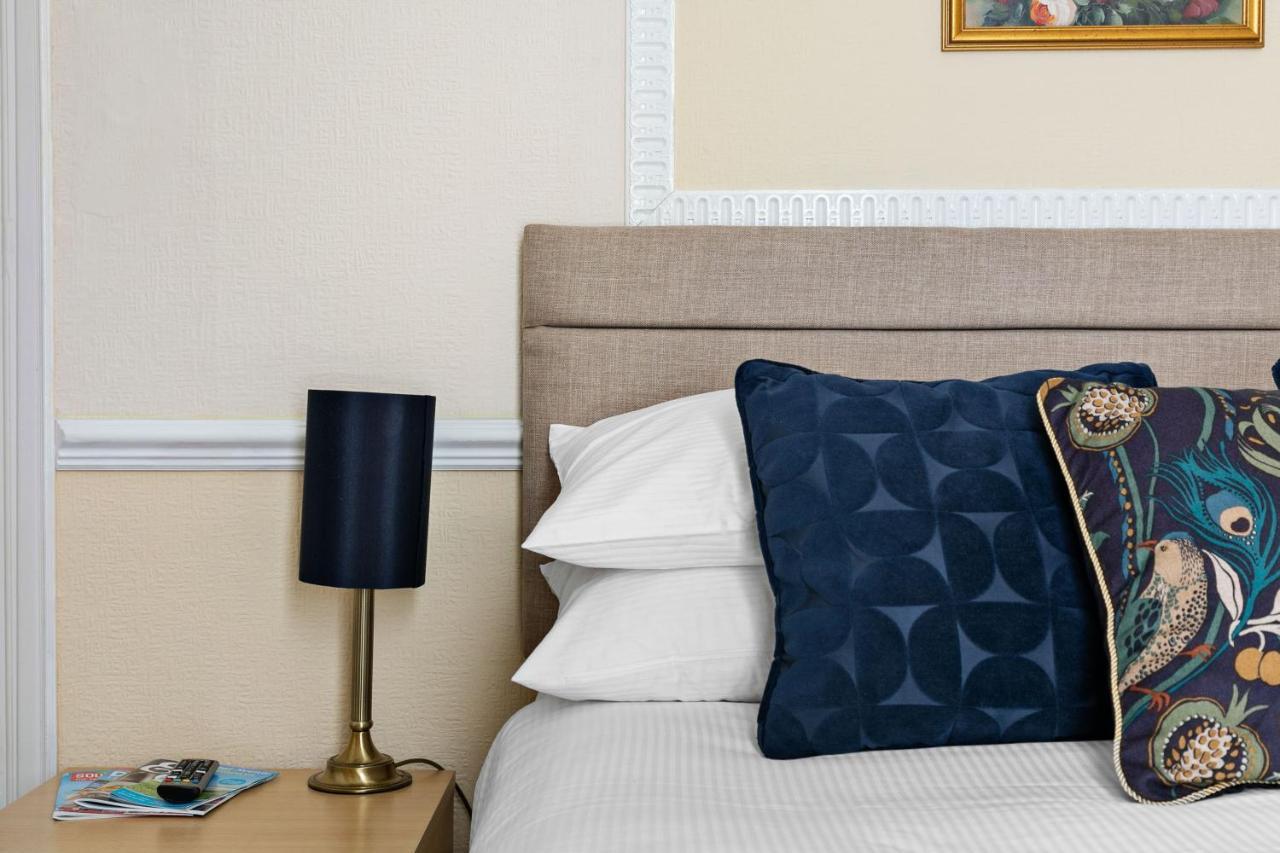 Bed and Breakfast Melba House (Adults Only) à Torquay Extérieur photo