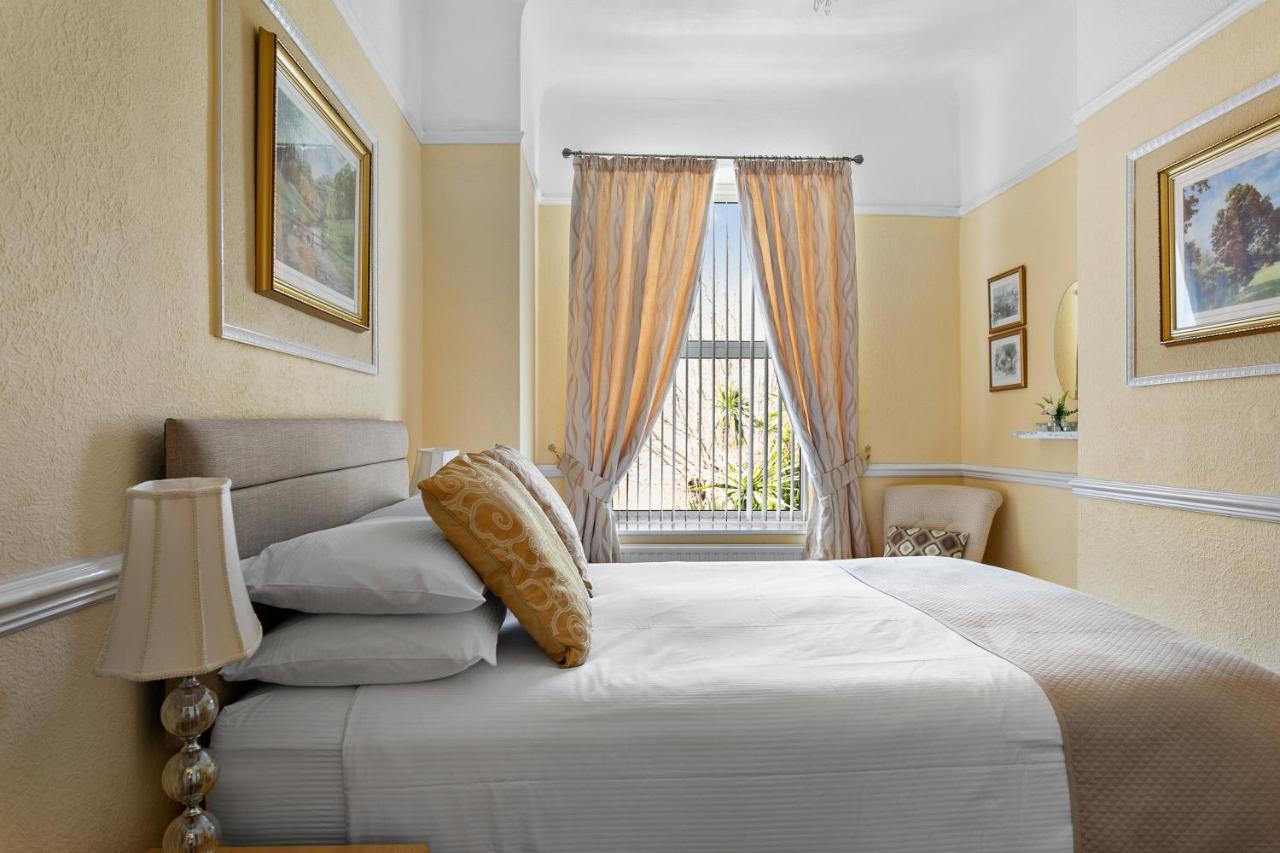 Bed and Breakfast Melba House (Adults Only) à Torquay Extérieur photo